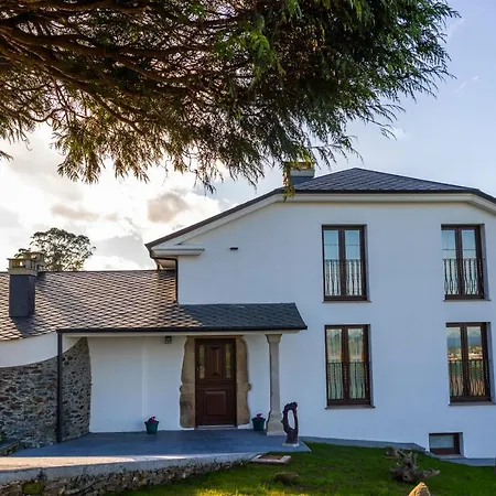 Casona Del Campo Navia