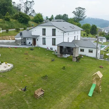 Casona Del Campo Navia